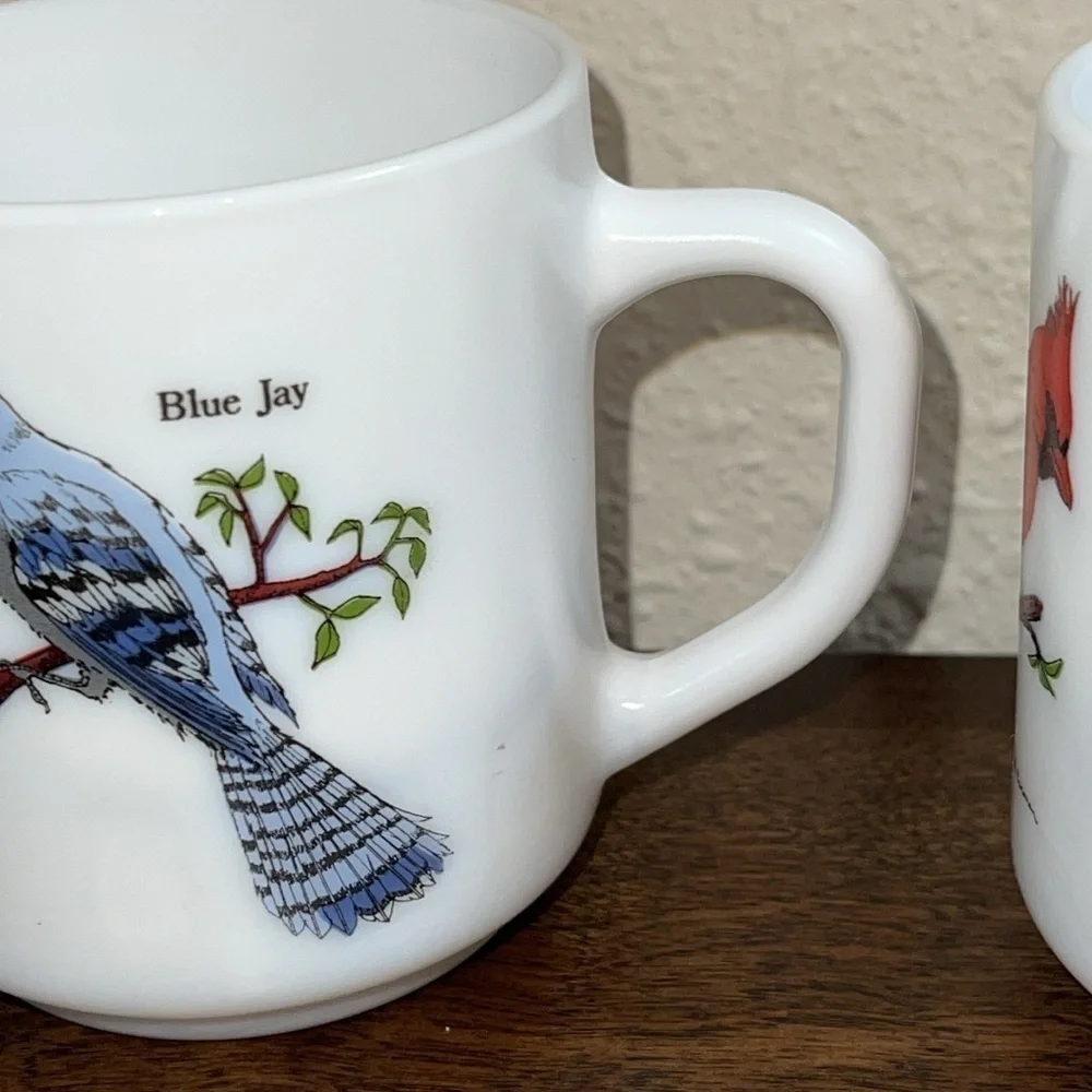 4 cups w/ Cardinals Blue Birds Red headed woodpecker